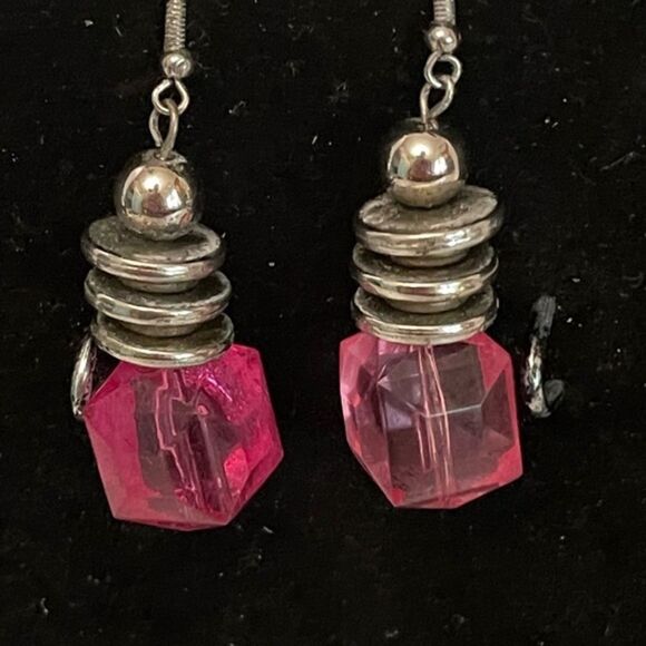 Pam’s Pink Parlor 2” silver tone pink crystal dangle earrings - Picture 2 of 7